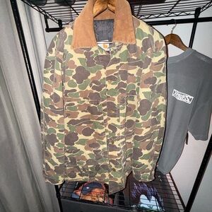 Carhartt Camouflage Jacket with Brown Collar